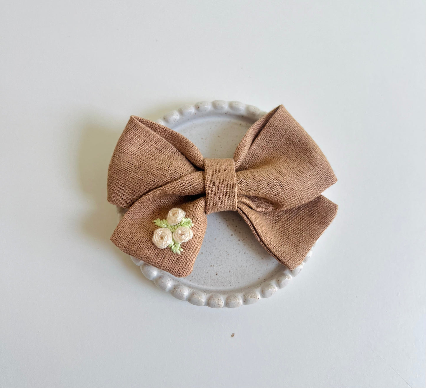 Tess embroidery hair bow/ Large