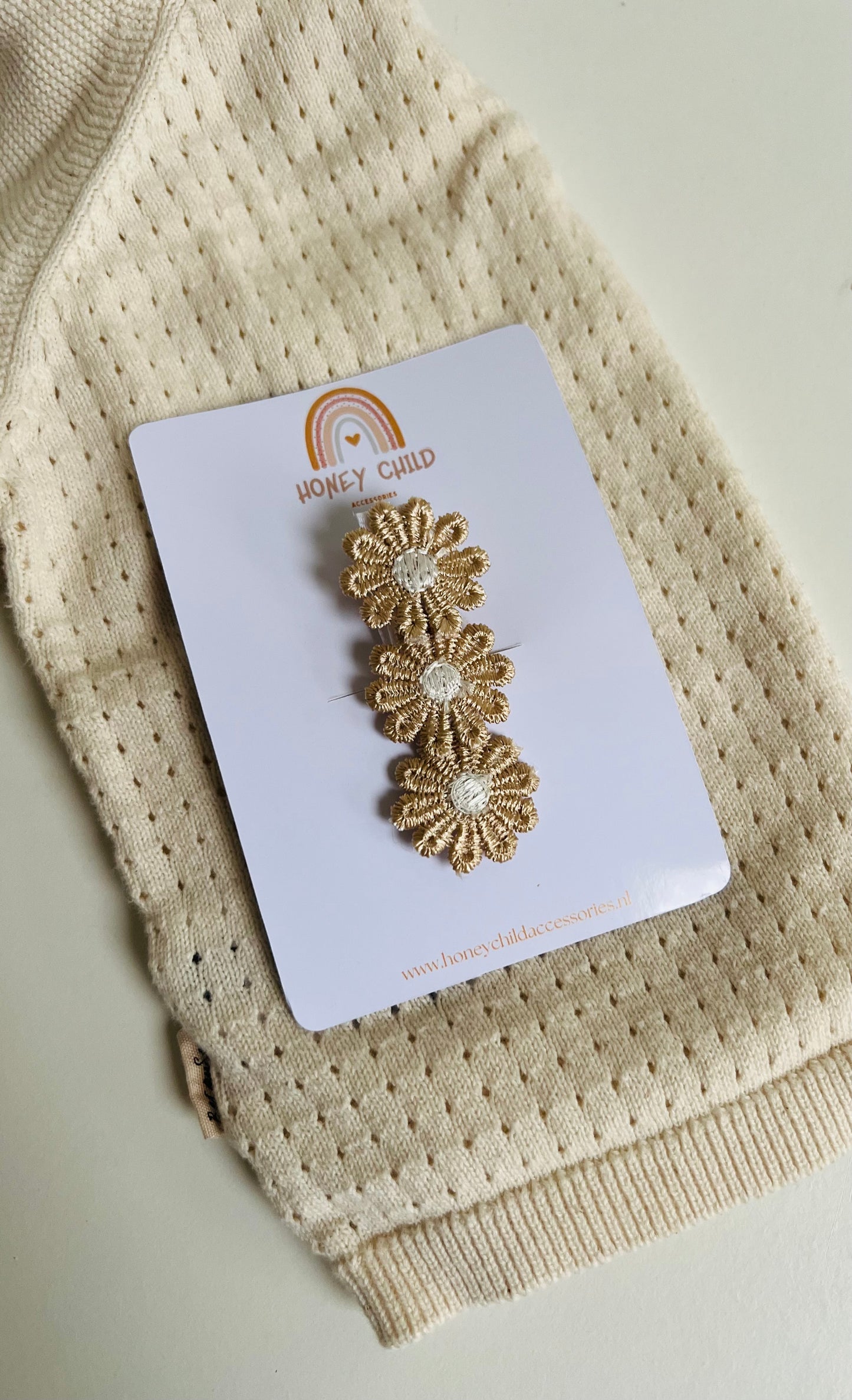 Clara hair clips
