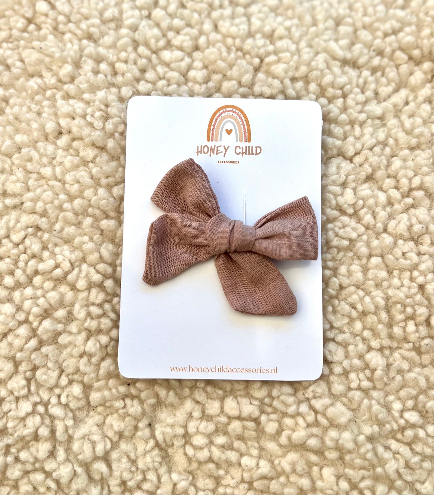 Sophie bows