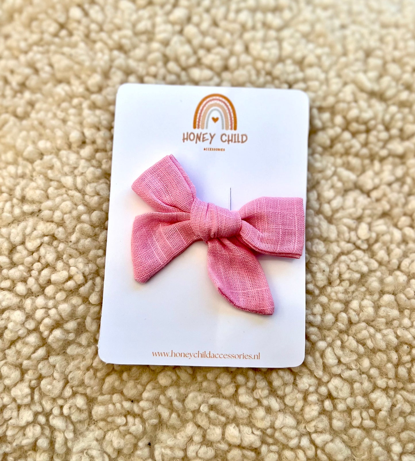 Sophie bows