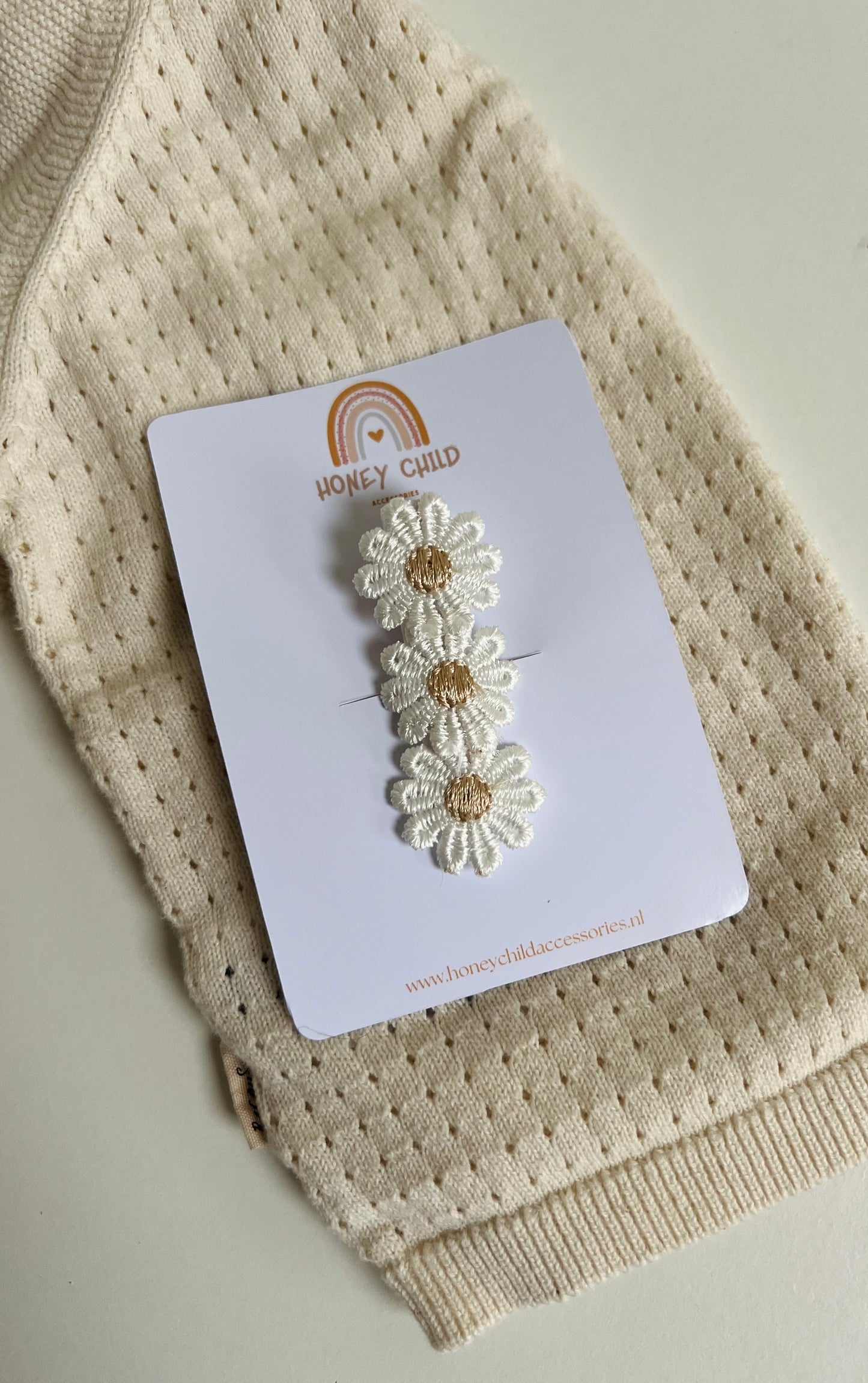 Clara hair clips