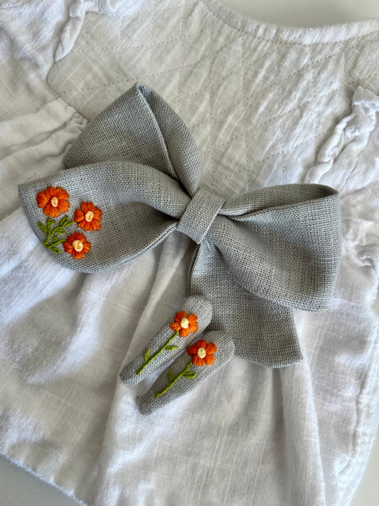 Gerbera Garden Bow/ Set