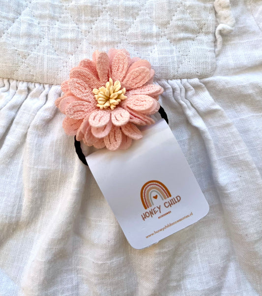 Bella scrunchies
