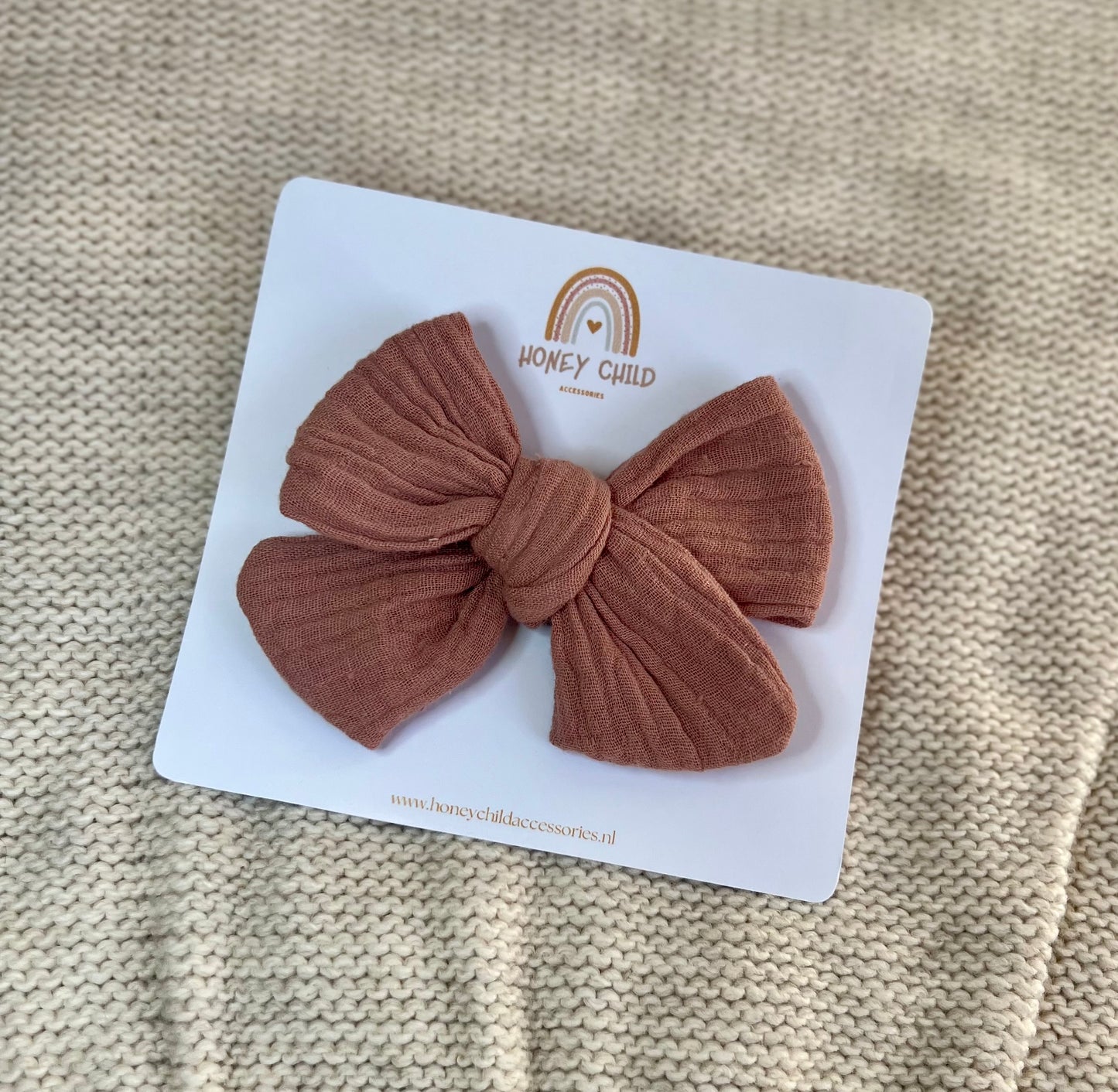 Mila hair bows