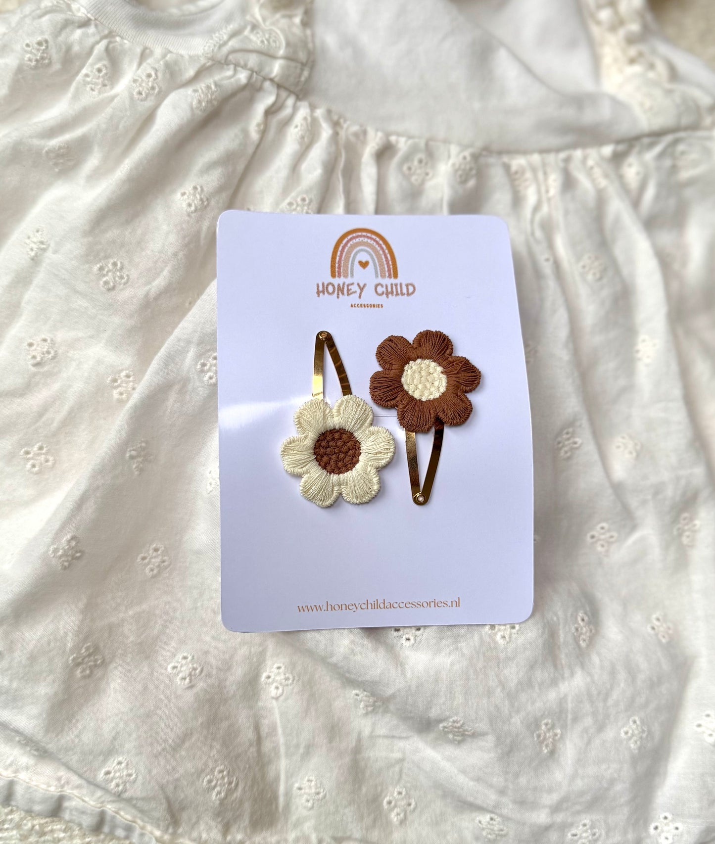 Nora hair clips